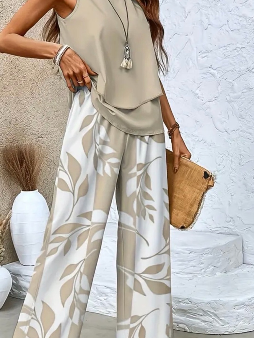 Women's Beige Leaf-Print Wide Leg Pants - Picture 4 of 8